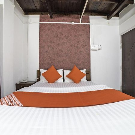 Hotel O Highland Manor Гувахати Екстериор снимка